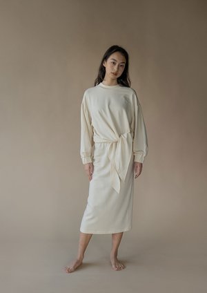 Discourse Skirt ¦ PRE-ORDER ¦ All Colours Discourse Skirt ¦ PRE-ORDER ¦ All Colours