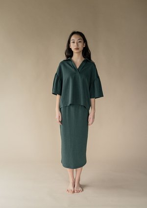 Discourse Skirt ¦ PRE-ORDER ¦ All Colours Discourse Skirt ¦ PRE-ORDER ¦ All Colours
