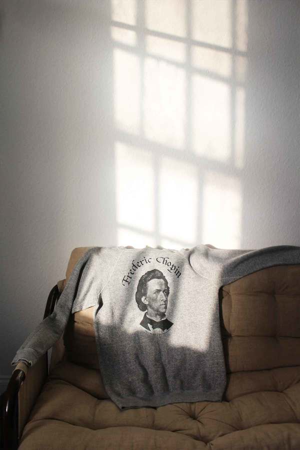 Vintage Chopin Print Sweatshirt - Gray Vintage Chopin Print Sweatshirt - Gray