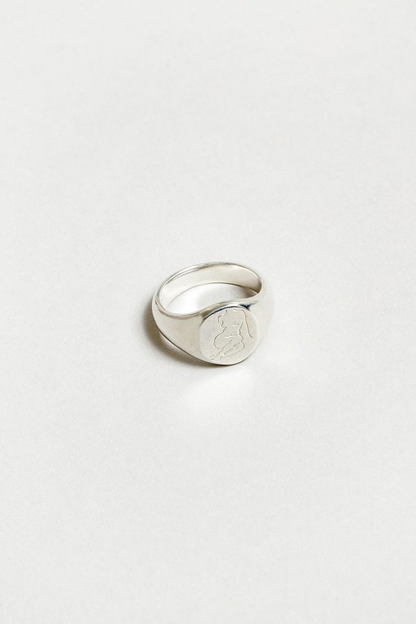 Wolf Circus Femme Signent Ring - Silver Wolf Circus Femme Signent Ring - Silver