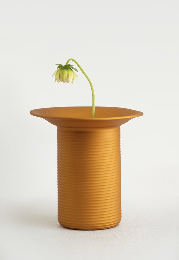 Pommet Kendall Spun Vessels Colour M Pommet Kendall Spun Vessels Colour M
