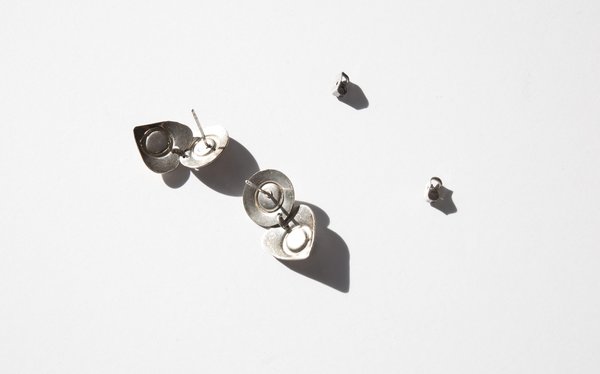 Vintage Beating for You Earrings Vintage Beating for You Earrings