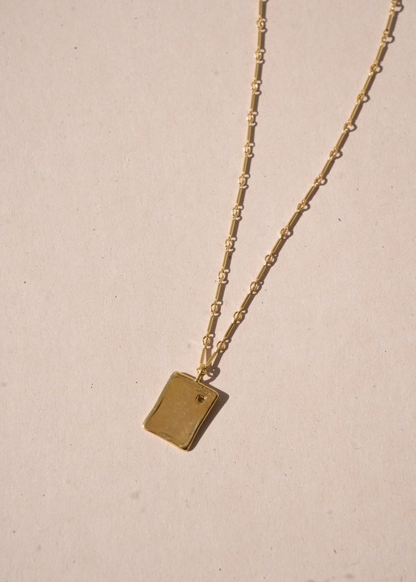 Kera Necklace Kera Necklace