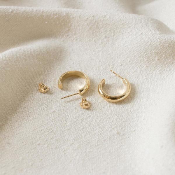 Merewif Jane Hoops - Gold Merewif Jane Hoops - Gold