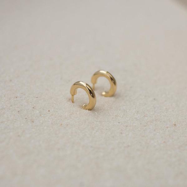 Merewif Lil Jane Hoops - Gold Merewif Lil Jane Hoops - Gold