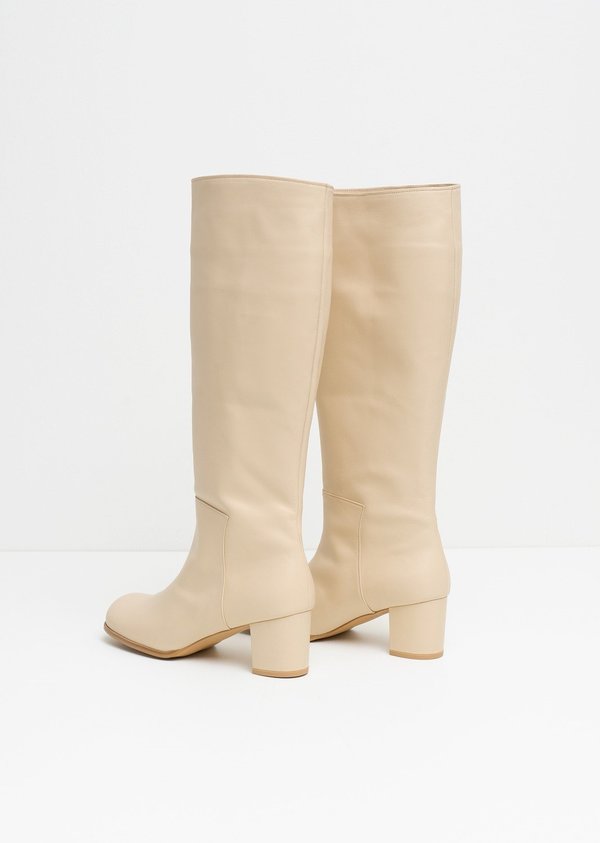 Amomento New Long Boots - Beige Amomento New Long Boots - Beige