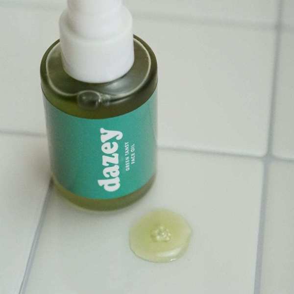 Dazey Green Tansy Face Oil Dazey Green Tansy Face Oil