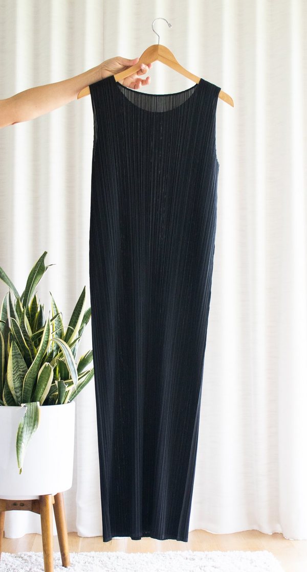 Issey Miyake Pleats Please Black Monthly Colors December Dress