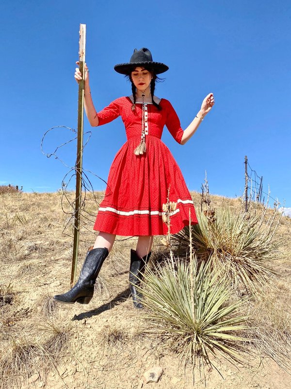 VINTAGE SQUARE DANCE QUEEN OF HEARTS PRAIRIE DRESS | Garmentory