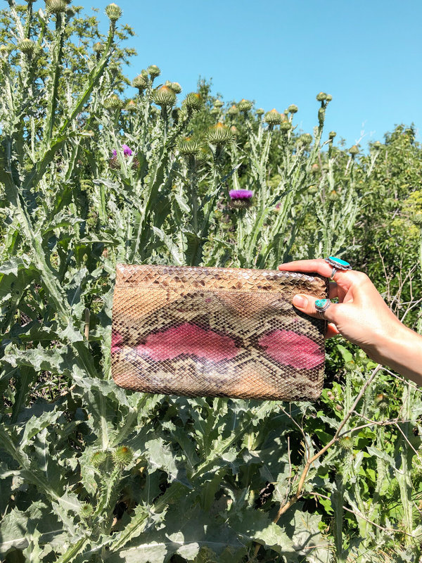 PURPLE HAZE SNAKESKIN CLUTCH PURPLE HAZE SNAKESKIN CLUTCH