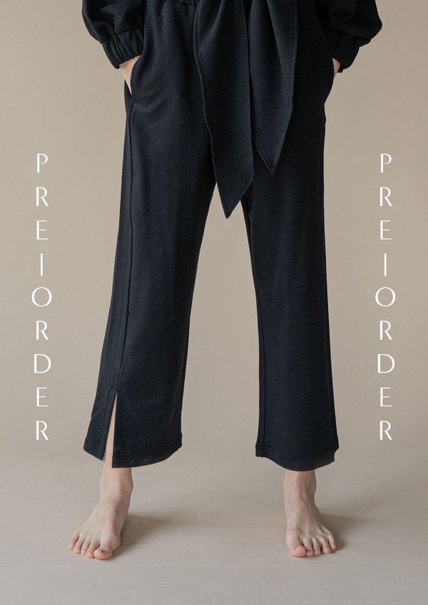 Editor Pants ¦ PRE-ORDER ¦ All Colours Editor Pants ¦ PRE-ORDER ¦ All Colours