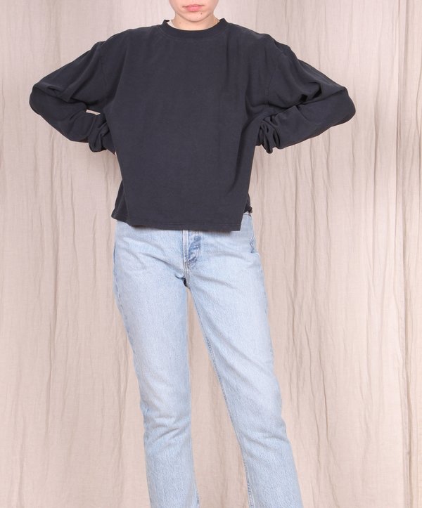 Jungmaven Cropped Long Sleeve Tee - Black Jungmaven Cropped Long Sleeve Tee - Black