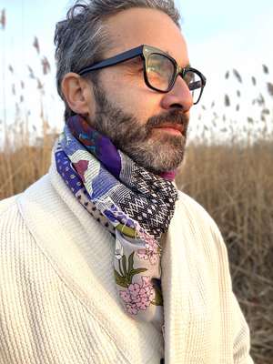 UNISEX Yesaet Inittogether RE-Imagined scarf UNISEX Yesaet Inittogether RE-Imagined scarf