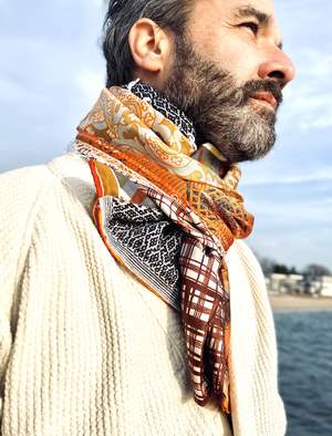 UNISEX Yesaet Inittogether RE-Imagined scarf UNISEX Yesaet Inittogether RE-Imagined scarf