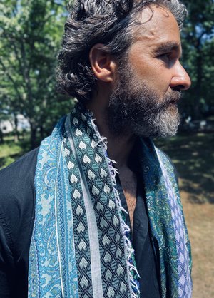 UNISEX Yesaet Inittogether RE-Imagined scarf UNISEX Yesaet Inittogether RE-Imagined scarf