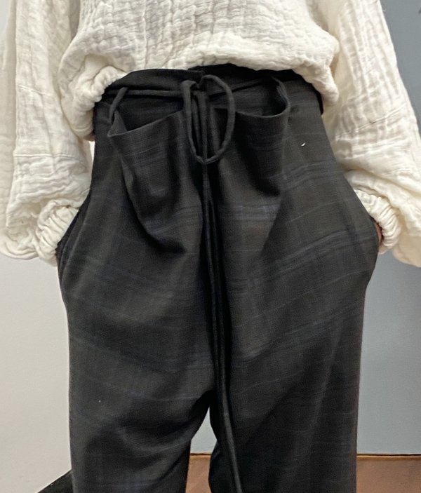 Yesaet Lola Plaid high waisted pants Yesaet Lola Plaid high waisted pants