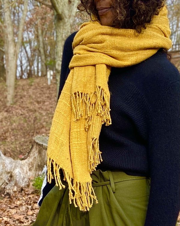 UNISEX Yesaet Saba handloomed Silk scarf UNISEX Yesaet Saba handloomed Silk scarf