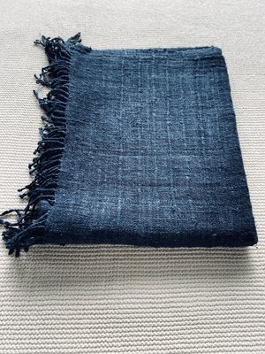 UNISEX Yesaet Saba handloomed Silk scarf UNISEX Yesaet Saba handloomed Silk scarf