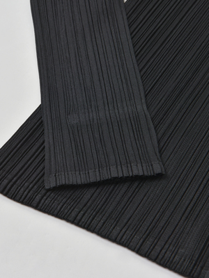 Pleats Please by Issey Miyake Monthly Color Cardigan - BLACK Pleats Please by Issey Miyake Monthly Color Cardigan - BLACK