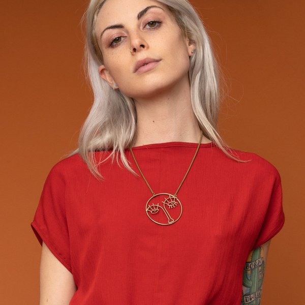 Face Outline Necklace Face Outline Necklace