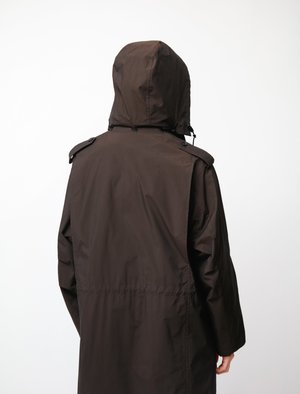 Auralee Finx Nylon Chambray Field Coat - Black | Garmentory