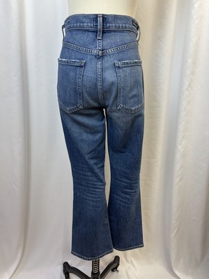 Citizens of Humanity "Demy Cropped Flare" Denim (28) Citizens of Humanity "Demy Cropped Flare" Denim (28)