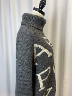 Vintage Roberta Freyman Bergdorf Alphabet Sweater (M) Vintage Roberta Freyman Bergdorf Alphabet Sweater (M)