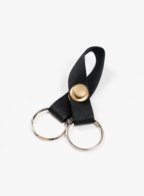 MAN-TLE R10 K1 Keyring - Black/Brass MAN-TLE R10 K1 Keyring - Black/Brass