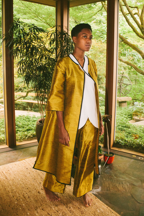 Alexa Stark gold silk jacket Alexa Stark gold silk jacket