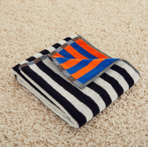 Dusen Dusen set of Striped Towels Dusen Dusen set of Striped Towels