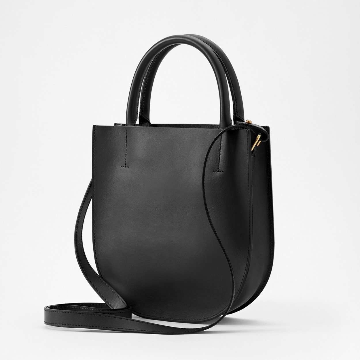 Minor History The Arc Convertible Crossbody Bag Black Garmentory