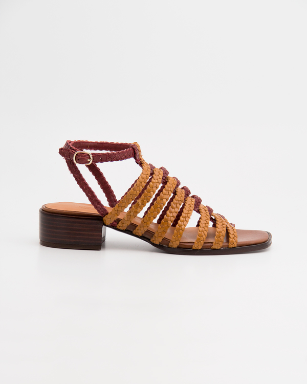 Naguisa Vei Brown - Sandals Naguisa Vei Brown - Sandals