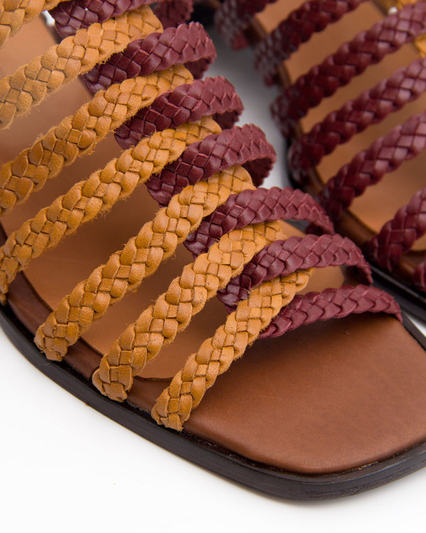 Naguisa Vei Brown - Sandals Naguisa Vei Brown - Sandals