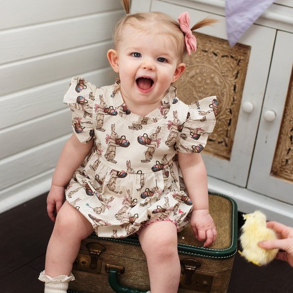 kids Pink Chicken JENNIFER BUBBLE - ANTIQUE WHITE RABBITS | Garmentory kids Pink Chicken JENNIFER BUBBLE - ANTIQUE WHITE RABBITS | Garmentory