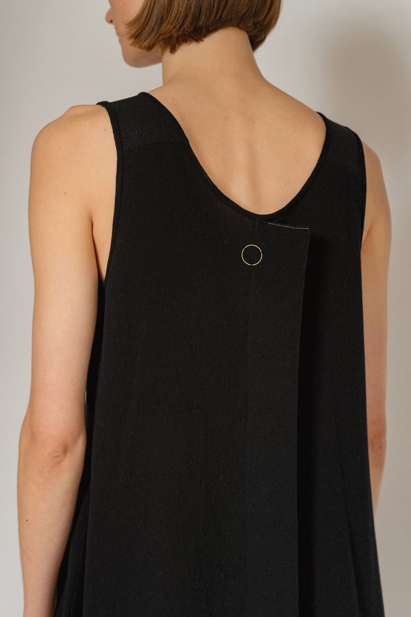Oyuna Lundi Knitted Sleeveless Panel Dress - Jet Black Oyuna Lundi Knitted Sleeveless Panel Dress - Jet Black