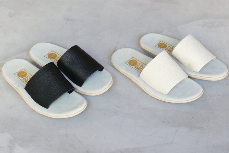 UNISEX at Dawn. Island Slipper Sandals 