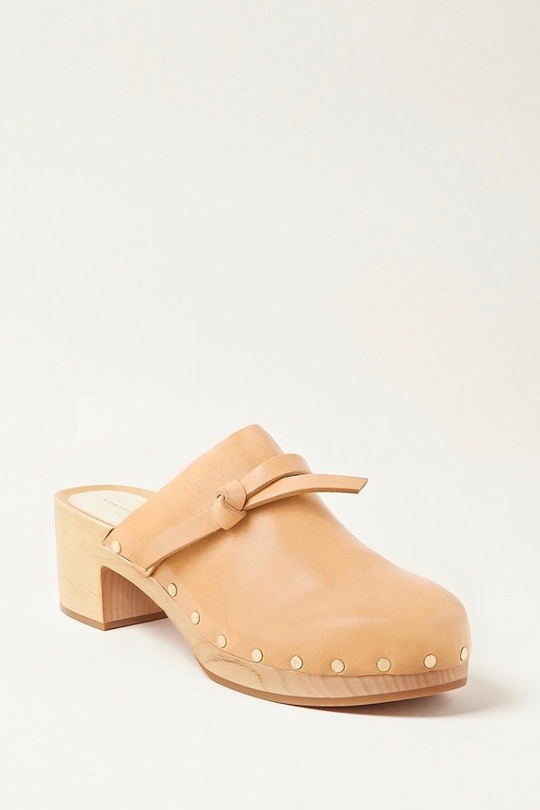 loeffler randall roberta clog