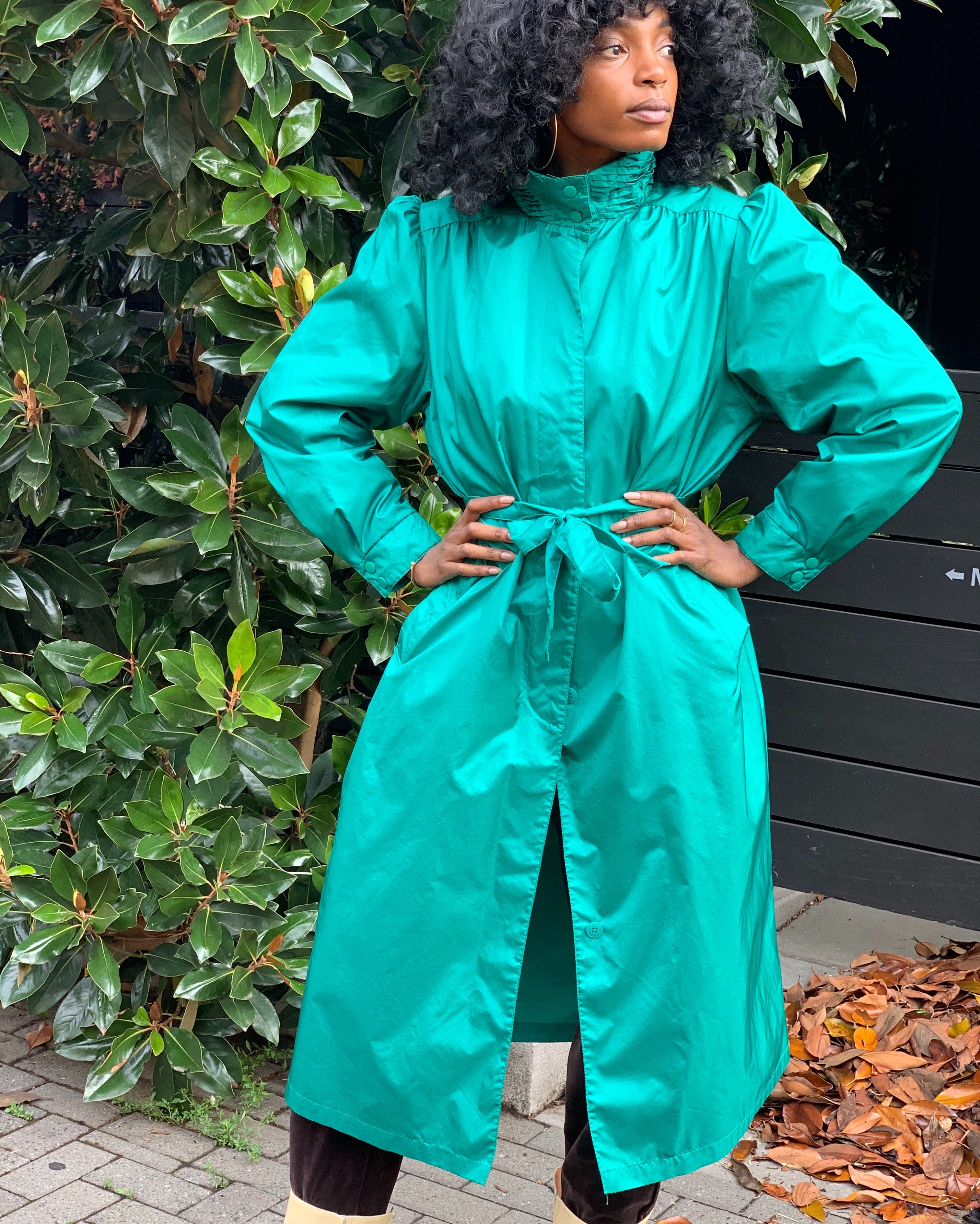 aere アエレ　vintage satin coat aere vintage satin coat - メルカリ