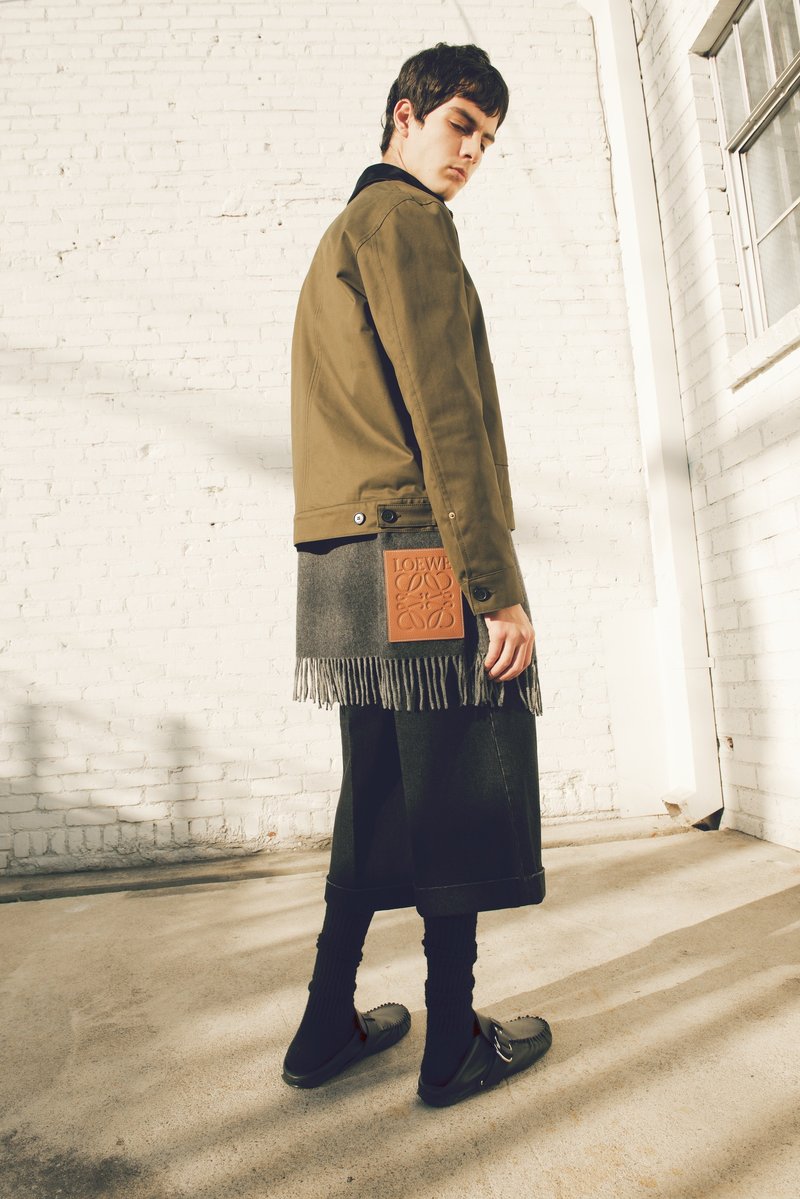 【関税&送料込】Loewe Khaki Cotton Jacket Loewe Khaki Short Workwear Jacket Loewe