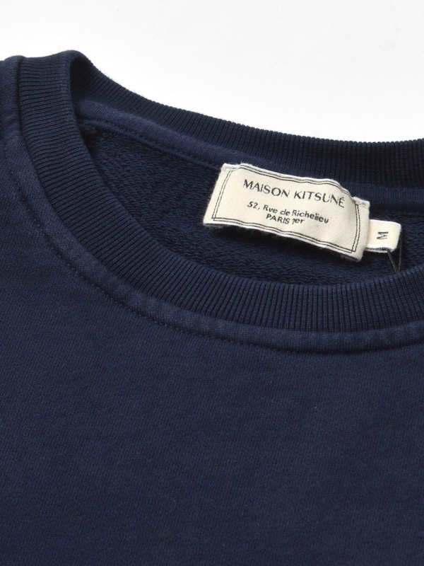 Maison Kitsuné FOX HEAD PATCH ADJUSTED SWEATSHIRT - NAVY Maison Kitsuné FOX HEAD PATCH ADJUSTED SWEATSHIRT - NAVY