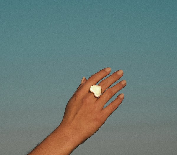 Luiny LOLA'S HEART RING - brass Luiny LOLA'S HEART RING - brass