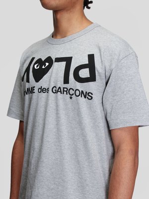 Comme des Garçons Play Logo T-Shirt Comme des Garçons Play Logo T-Shirt