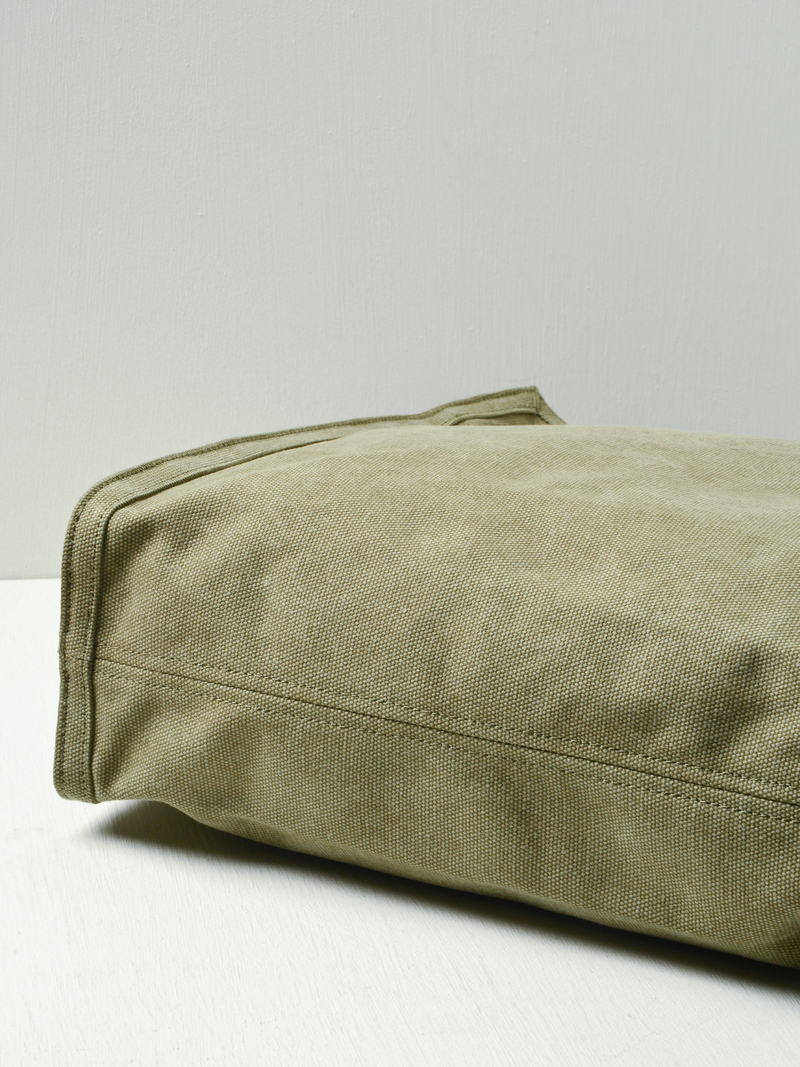 ☆A.P.C.☆ Recuperation Cabas Tote Bag Khaki CODBMH61318JAA A.P.C. Recuperation Shopping Bag Khaki CODBMH61318JAA