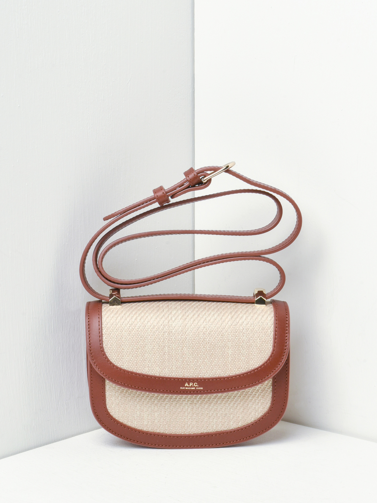 A.P.C. Geneve Mini Sac - Cad Noisette | Garmentory