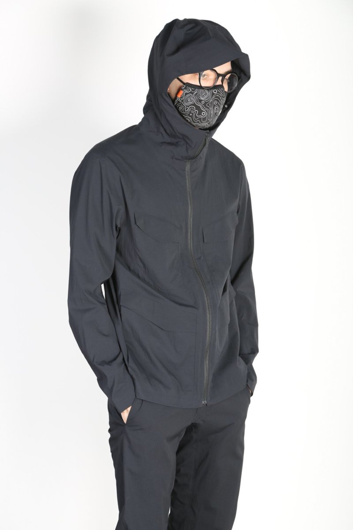 Arc'teryx Veilance SPERE LT HOODIE - Black | Garmentory
