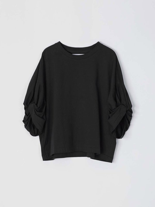 Sayaka Davis Twisted Sleeve Tee