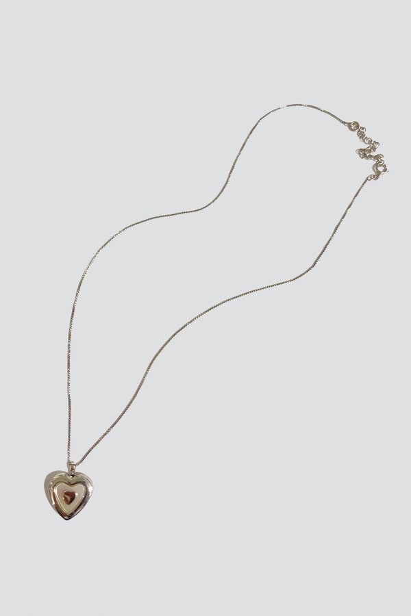 Vintage Mother of Pearl Inlay Heart Locket Necklace - Sterling Silver Vintage Mother of Pearl Inlay Heart Locket Necklace - Sterling Silver