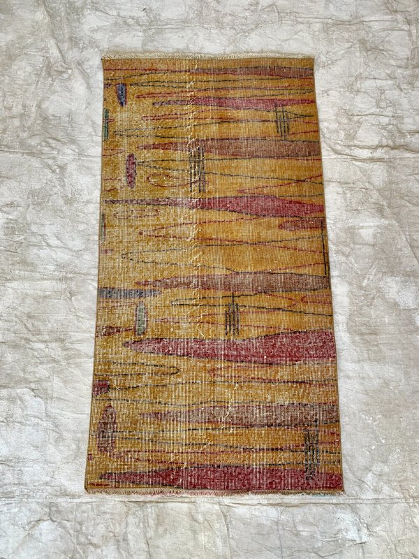 Vintage Gold Abstract Distressed Wool Rug Vintage Gold Abstract Distressed Wool Rug