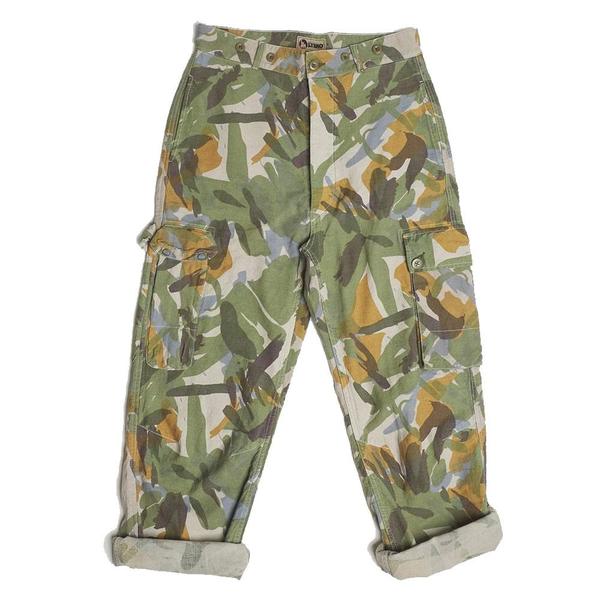 パンツ Nigel Cabourn ARMY BRUSH CAMO PANTS 30 Styling]Nigel Cabourn THE ARMY GYM FLAGSHIP STORE 2024.09.21