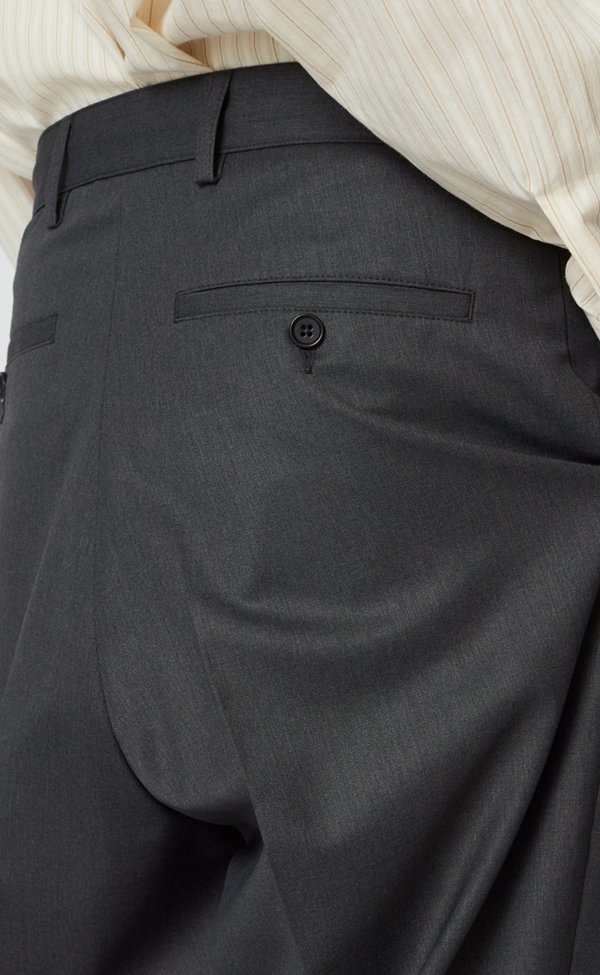 mfpen Scene trousers - dark grey | Garmentory